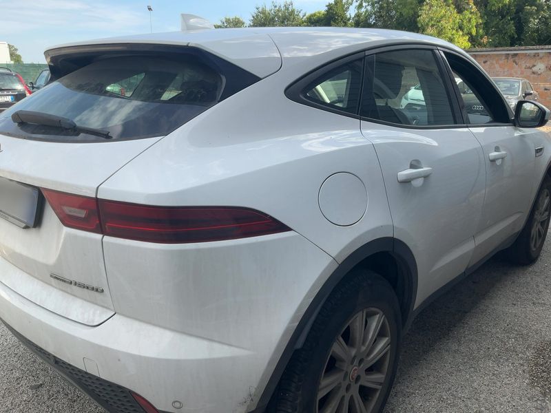 Jaguar E-Pace D150 S AWD 2018 – снимка 8
