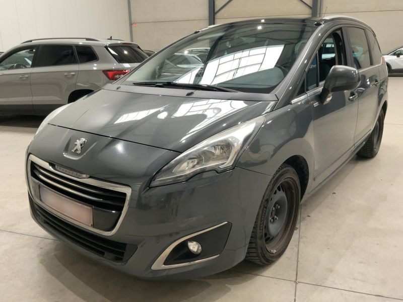 Peugeot 5008 1.6 HDi Style 2015 – снимка 1