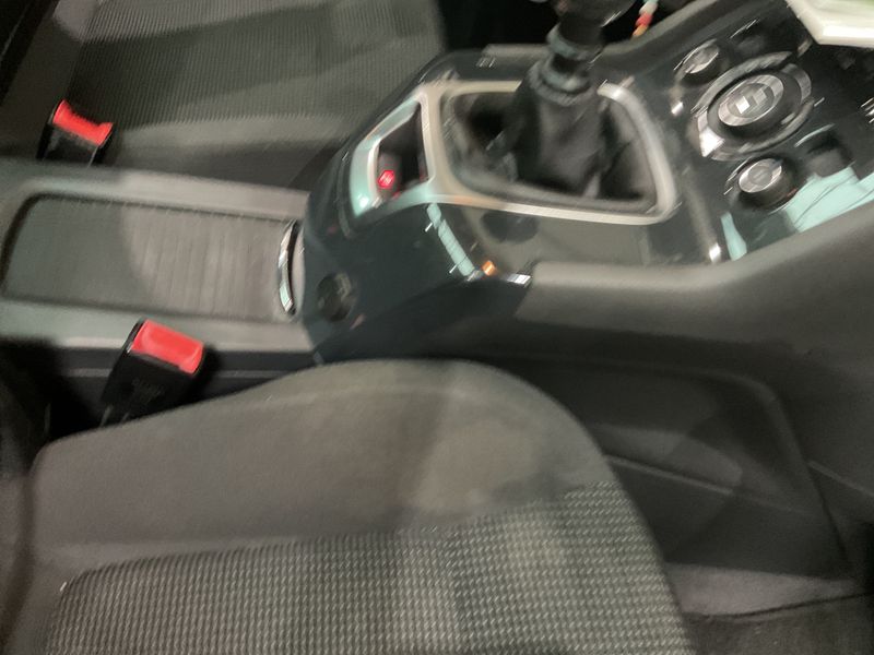 Peugeot 5008 1.6 HDi Style 2015 – снимка 26