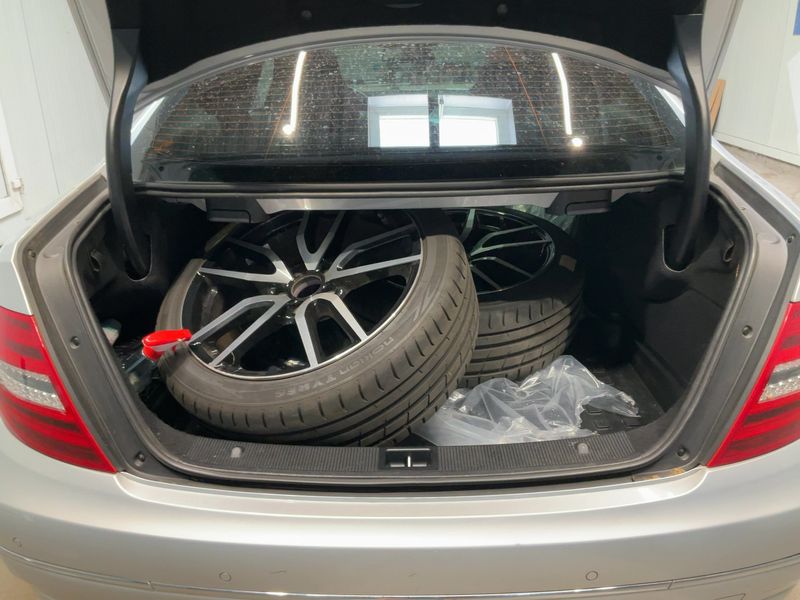 Mercedes-Benz C-Klasse C 220 CDI BlueEfficiency 2012 – снимка 10