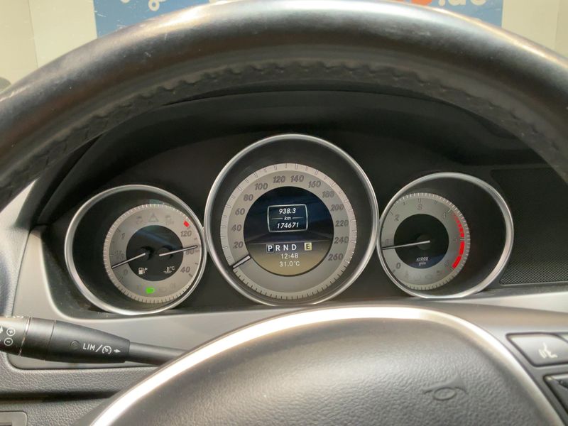 Mercedes-Benz C-Klasse C 220 CDI BlueEfficiency 2012 – снимка 13