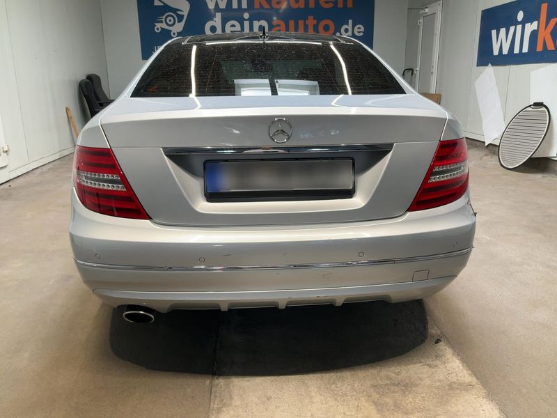 Mercedes-Benz C-Klasse C 220 CDI BlueEfficiency 2012 – снимка 5