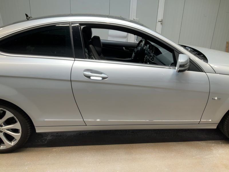 Mercedes-Benz C-Klasse C 220 CDI BlueEfficiency 2012 – снимка 7