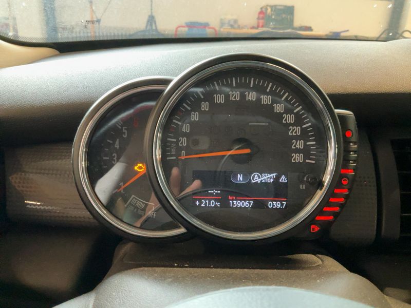 MINI Cooper D 2015 – снимка 19