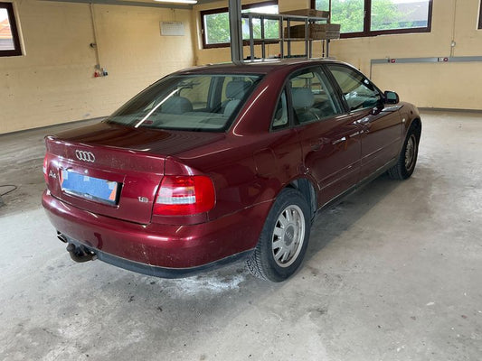 Audi A4 1.6 1999 – снимка 2