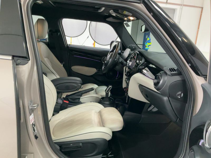 MINI Cooper S John Cooper Works Trim 2023 – снимка 16