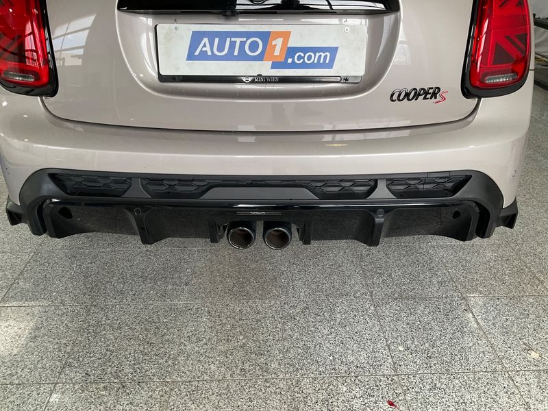 MINI Cooper S John Cooper Works Trim 2023 – снимка 27