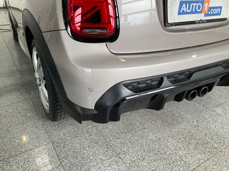 MINI Cooper S John Cooper Works Trim 2023 – снимка 26
