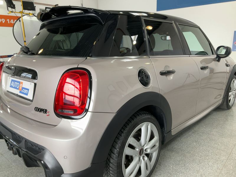 MINI Cooper S John Cooper Works Trim 2023 – снимка 8