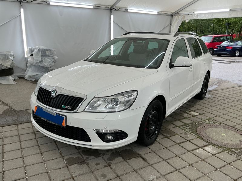 Skoda Octavia 2.0 TDI RS 2012 – снимка 1