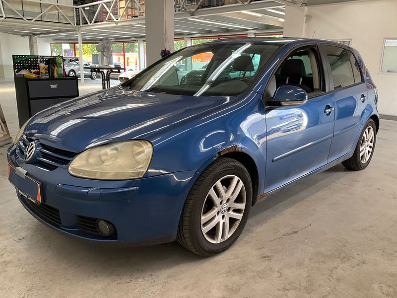 Volkswagen Golf V 1.6 Tour Edition 2007 – снимка 1