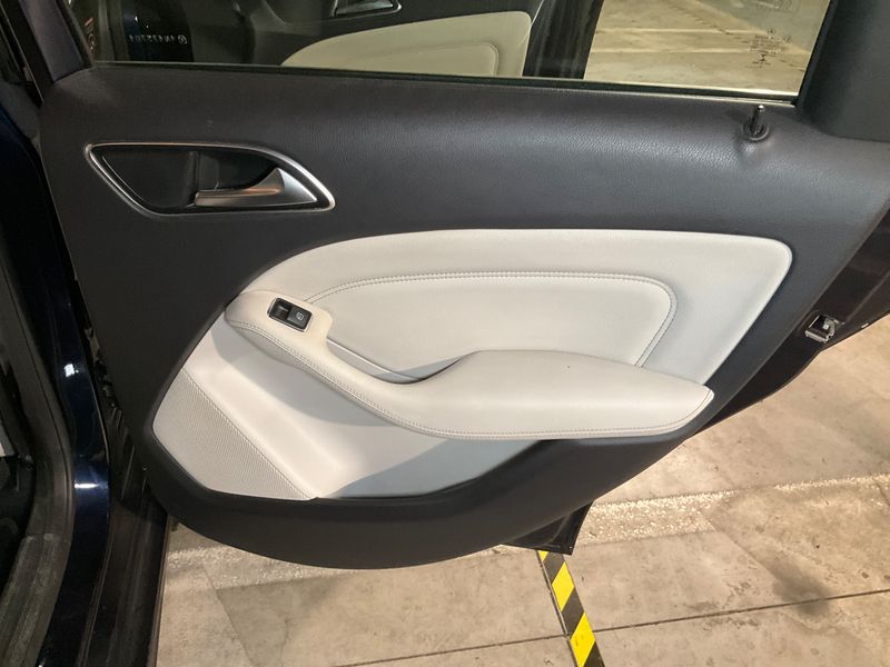Mercedes-Benz B-Klasse B 180 AMG Sport 2016 – снимка 36