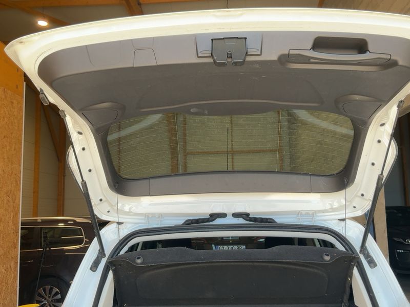 Ford C-Max 1.5 TDCi Titanium 2016 – снимка 15