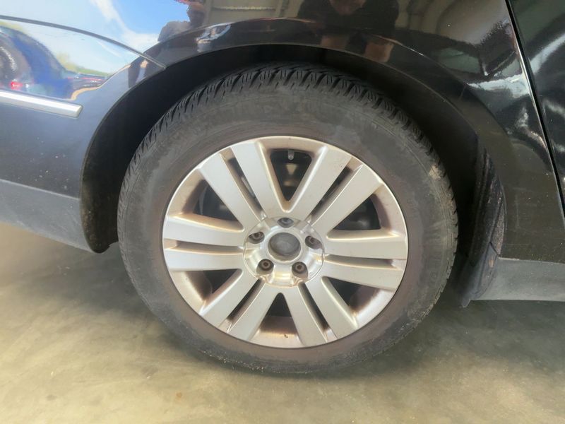 Volkswagen Passat 2.0 TDI Highline 2007 – снимка 9