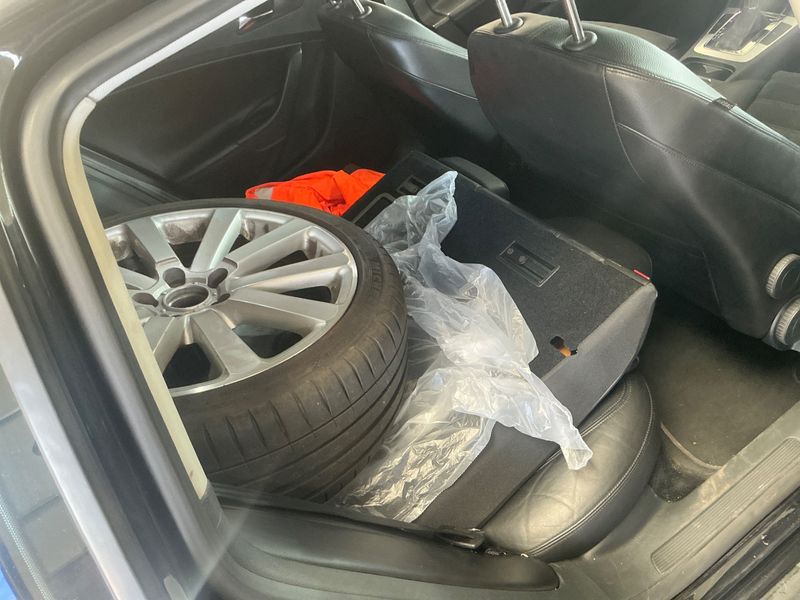 Volkswagen Passat 2.0 TDI Highline 2007 – снимка 26