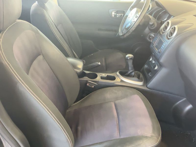 Nissan Qashqai 1.6 LPG ECO N-tec 2012 – снимка 16