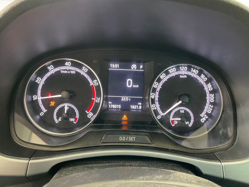 Skoda Fabia 1.0 TSI Ambition SC 2022 – снимка 18
