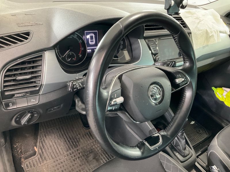 Skoda Fabia 1.0 TSI Ambition SC 2022 – снимка 36