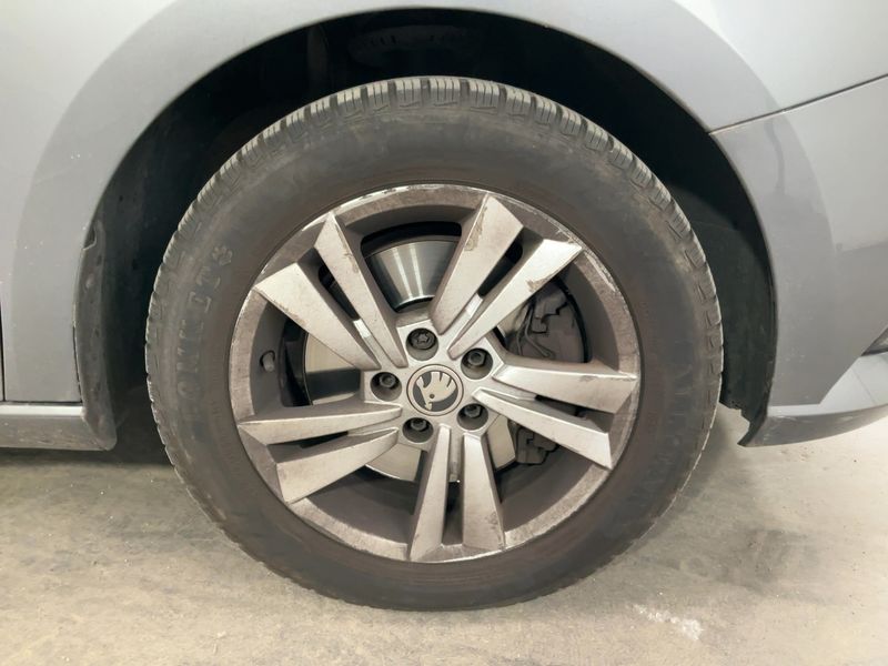 Skoda Fabia 1.0 TSI Ambition SC 2022 – снимка 11