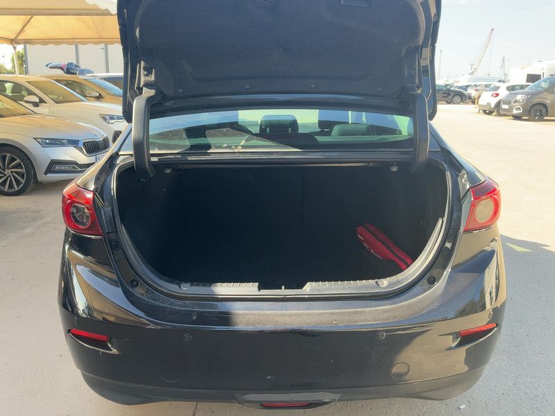 Mazda 3 1.5 Diesel Style 2017 – снимка 15