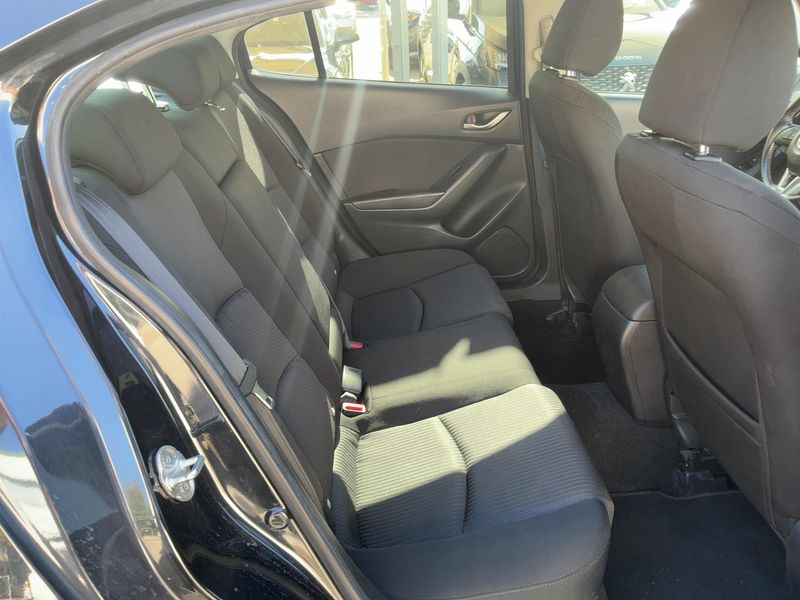 Mazda 3 1.5 Diesel Style 2017 – снимка 19