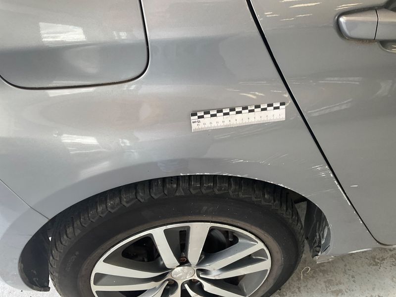 Peugeot 308 1.2 e-THP Allure 2018 – снимка 24