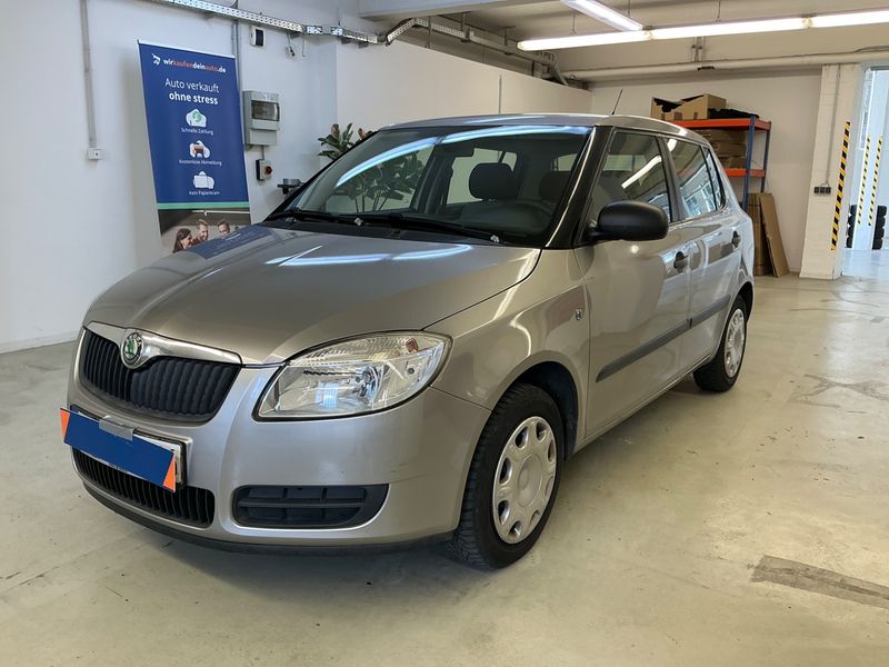 Skoda Fabia 1.2 Classic 2009 – снимка 1