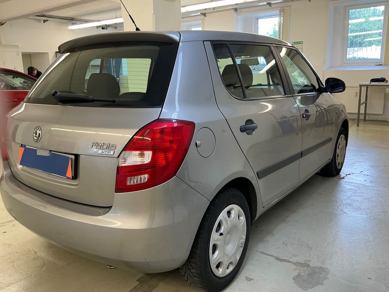 Skoda Fabia 1.2 Classic 2009 – снимка 2