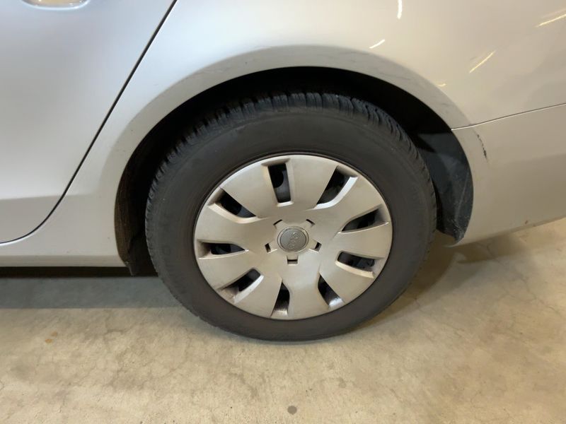 Audi A4 1.8 TFSI Ambiente 2013 – снимка 5