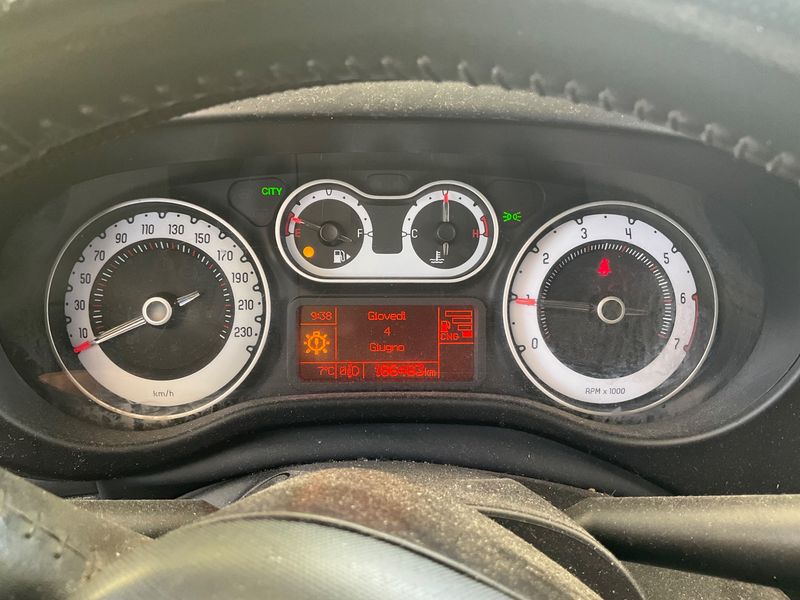 Fiat 500L 0.9 TwinAir Natural Power CNG Lounge 2014 – снимка 4