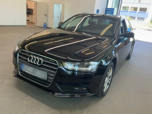 Audi A4 2.0 TDI quattro Attraction 2012 – снимка 1