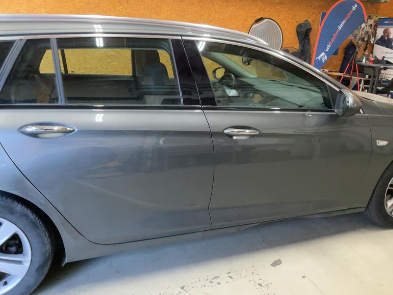 Opel Insignia Sports Tourer 1.5 SIDI Turbo Business Edition 2017 – снимка 10