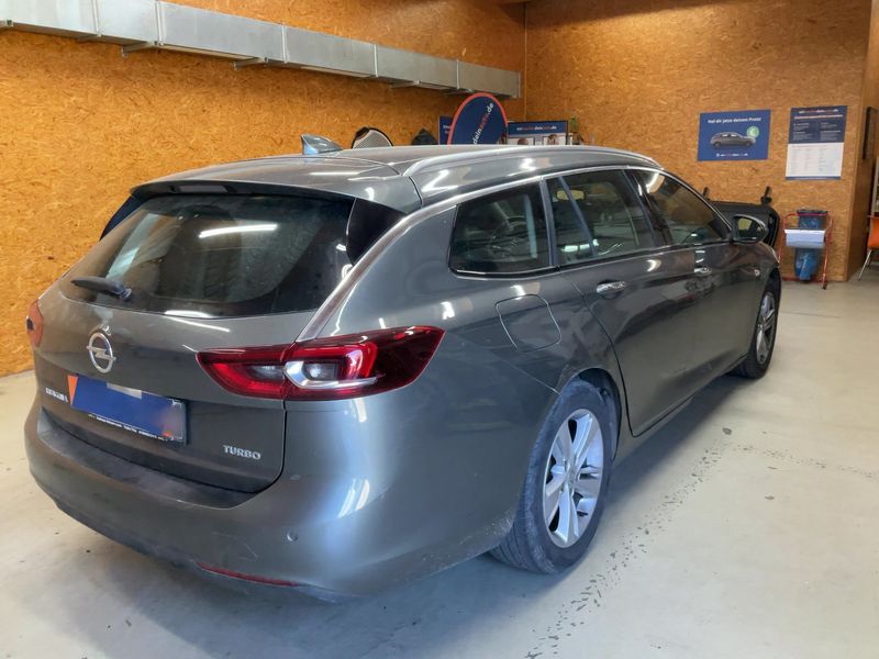 Opel Insignia Sports Tourer 1.5 SIDI Turbo Business Edition 2017 – снимка 8