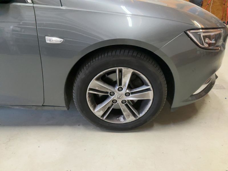 Opel Insignia Sports Tourer 1.5 SIDI Turbo Business Edition 2017 – снимка 11
