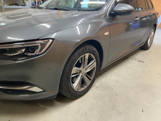 Opel Insignia Sports Tourer 1.5 SIDI Turbo Business Edition 2017 – снимка 2