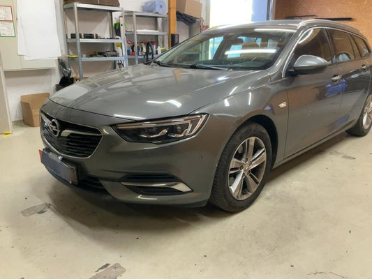 Opel Insignia Sports Tourer 1.5 SIDI Turbo Business Edition 2017 – снимка 1