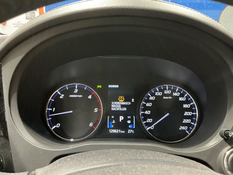 Mitsubishi Outlander 2.2 DI-D Diamant Edition 4WD 2017 – снимка 18