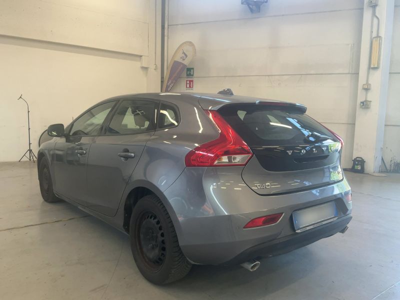 Volvo V40 2.0 D2 Plus 2019 – снимка 6