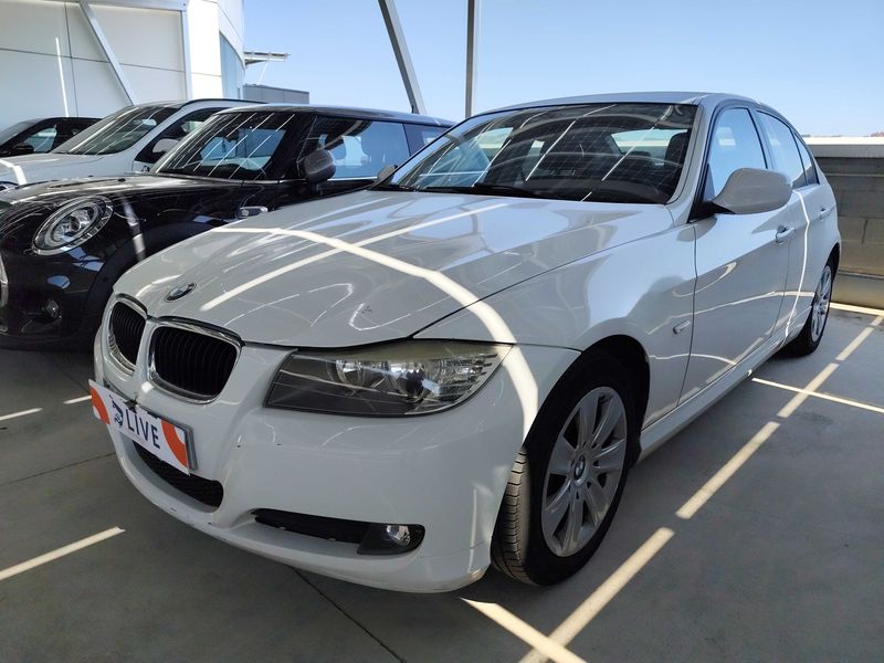 BMW 3er 316d 2010 – снимка 2