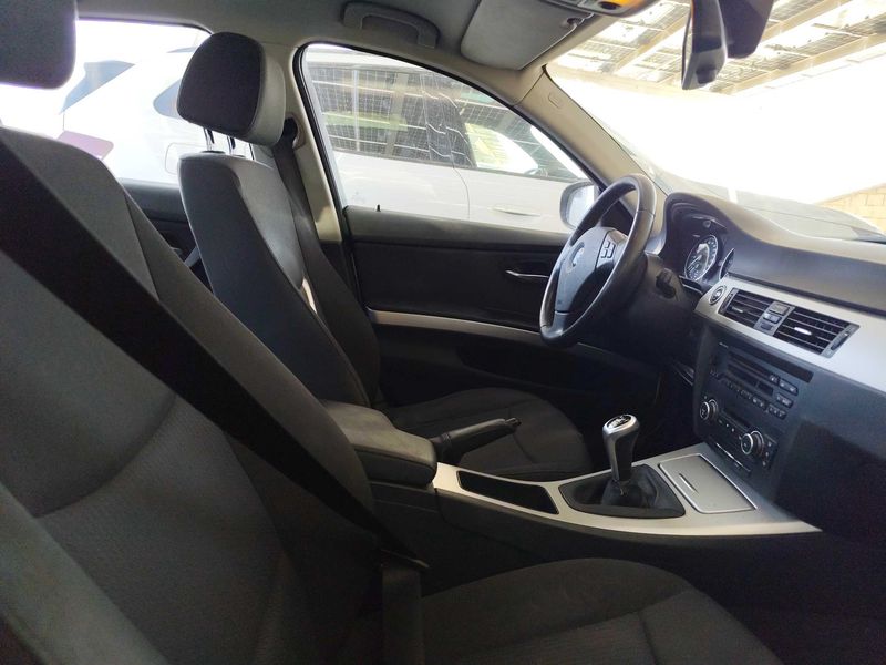 BMW 3er 316d 2010 – снимка 10