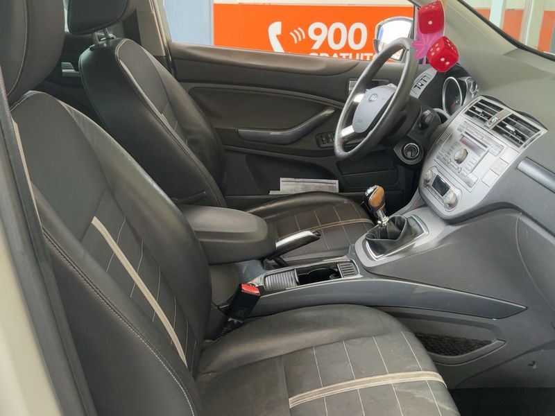 Ford Kuga 2.0 TDCi Titanium 2009 – снимка 16