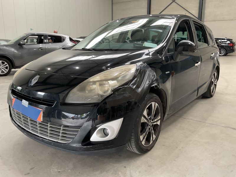 Renault Grand Scenic 1.5 dCi BOSE Edition 2011 – снимка 1