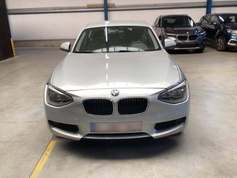 BMW 1er 116d EfficientDynamics Edition 2013 – снимка на щета 14
