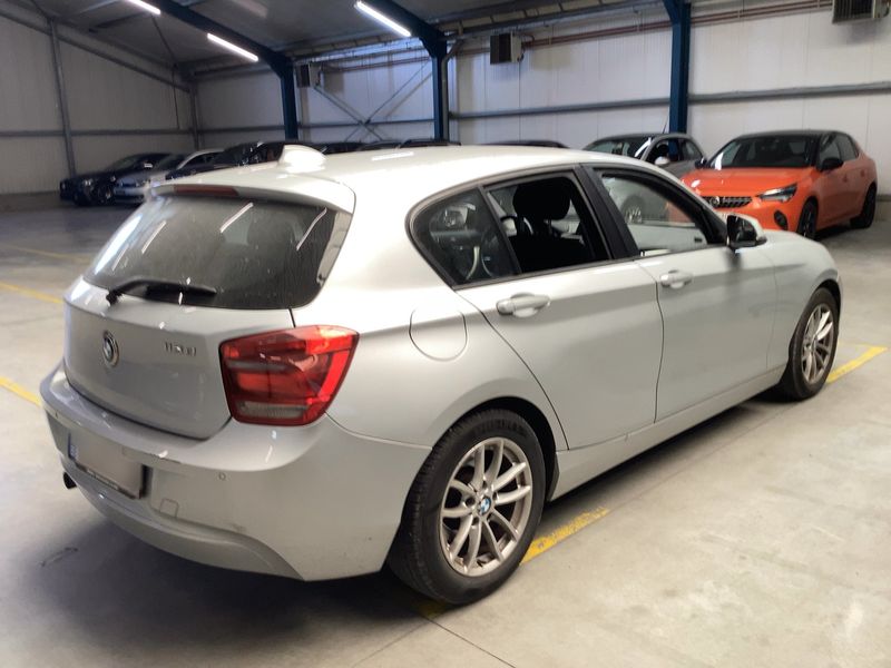 BMW 1er 116d EfficientDynamics Edition 2013 – снимка на щета 8