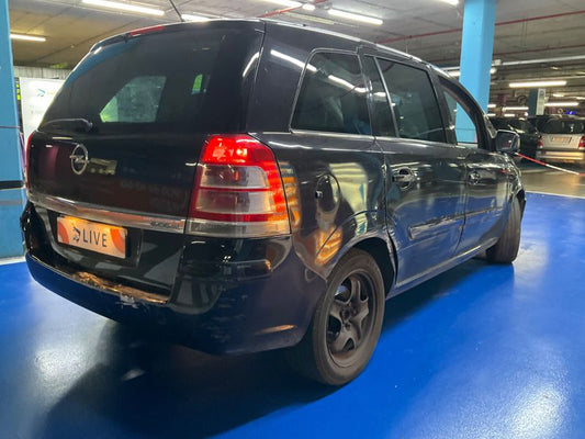 Opel Zafira 1.7 CDTI Enjoy Plus 2011 – снимка 2