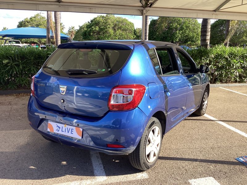 Dacia Sandero 1.5 dCi Laureate 2015 – снимка 2