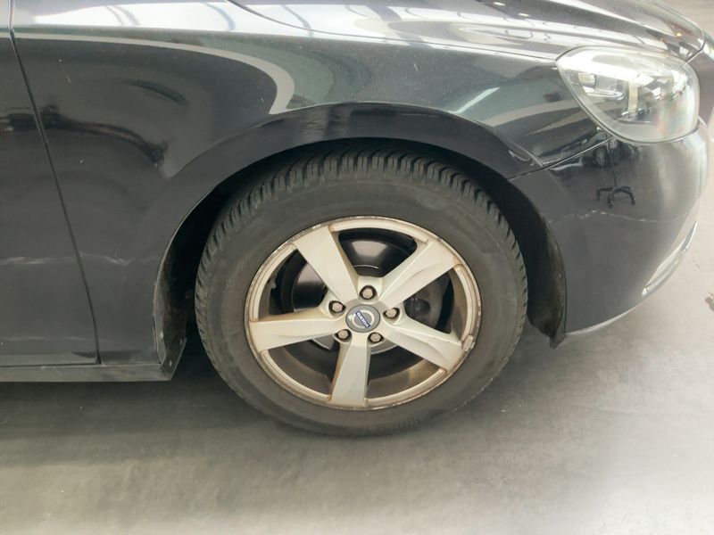 Volvo V40 1.6 D2 Kinetic 2014 – снимка 11