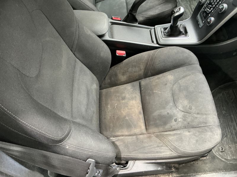 Volvo V40 1.6 D2 Kinetic 2014 – снимка 37