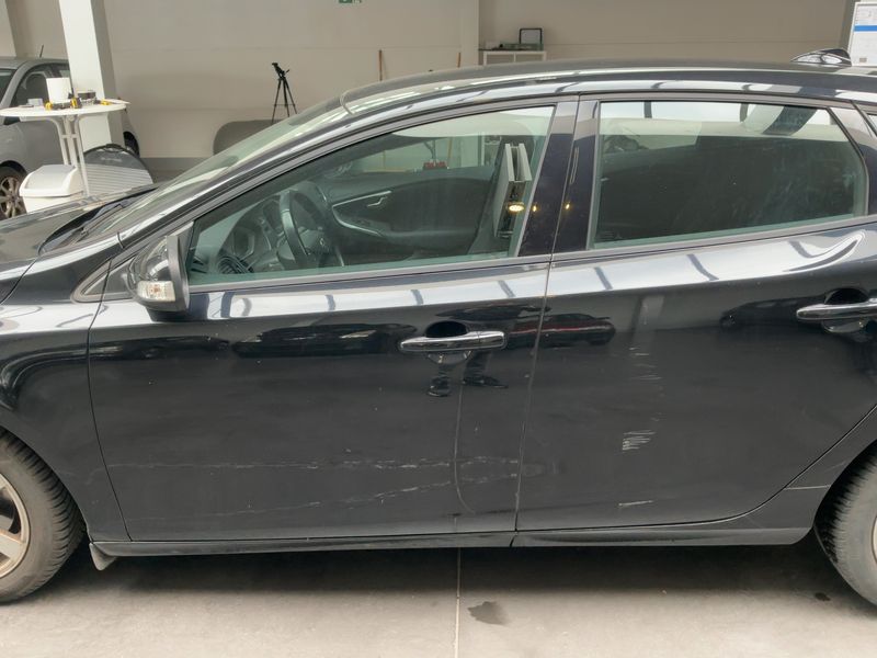 Volvo V40 1.6 D2 Kinetic 2014 – снимка 4