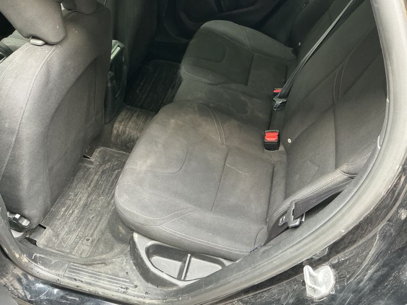 Volvo V40 1.6 D2 Kinetic 2014 – снимка 39